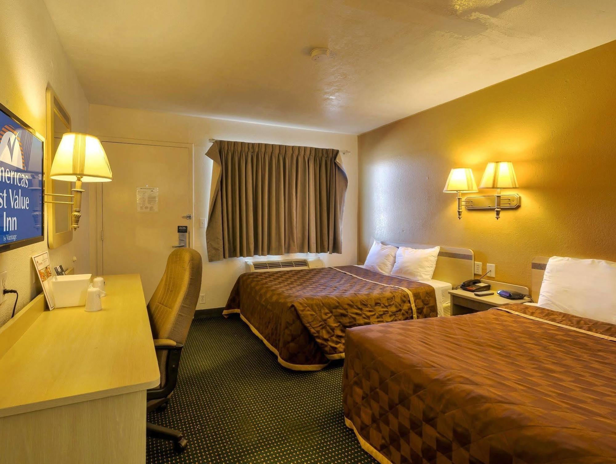 Americas Best Value Inn Amarillo Airport/Grand Street Exterior foto